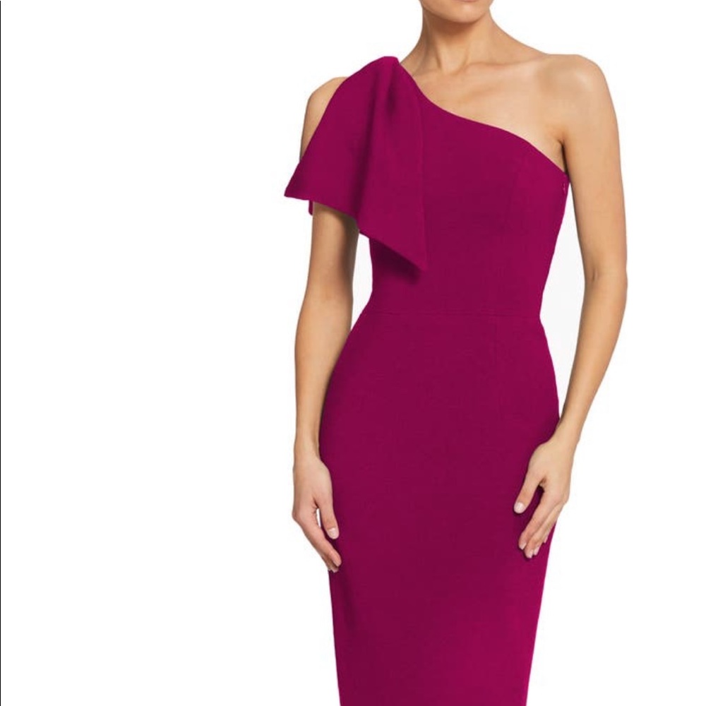 Dress the Population Tiffany one shoulder midi dress in dark magenta.